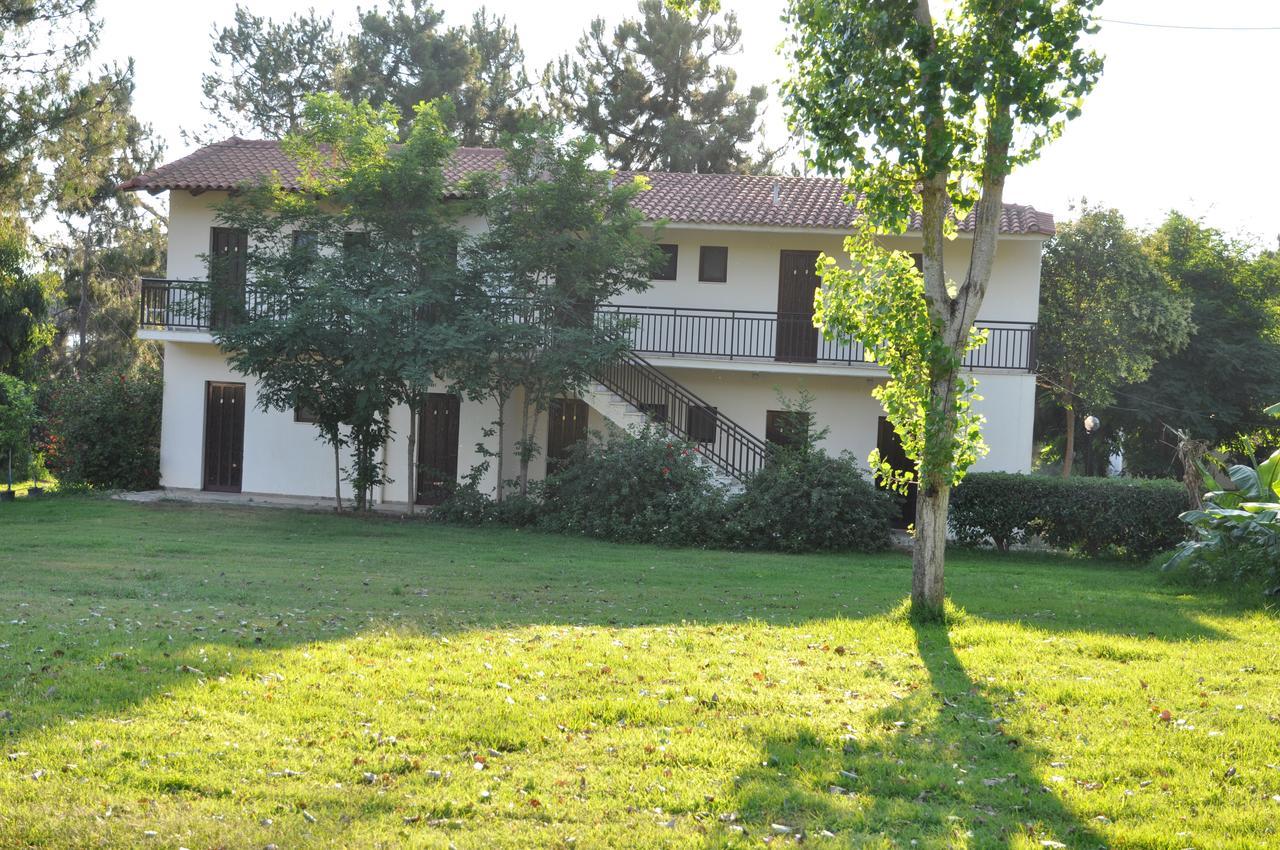 Hotel Dougas Arkoudi Luaran gambar