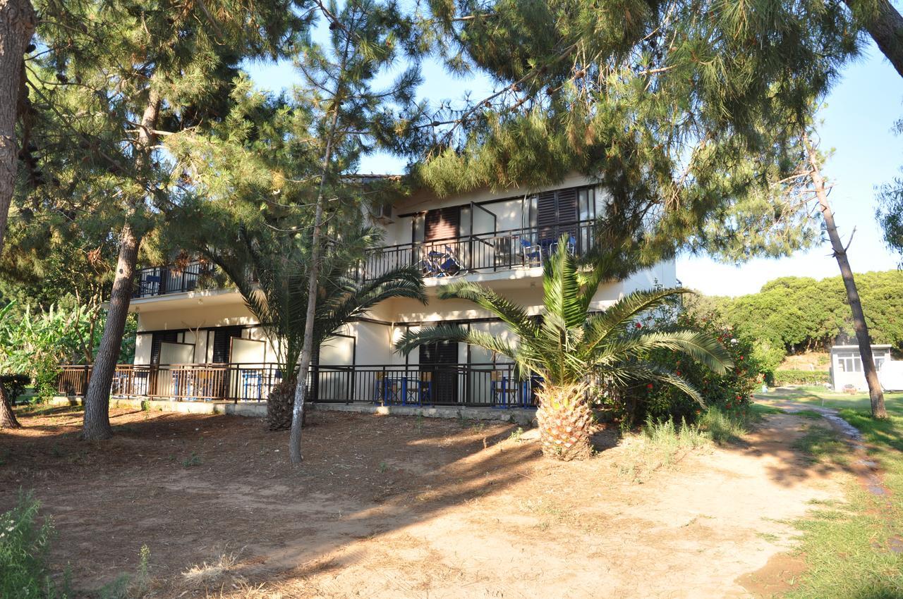 Hotel Dougas Arkoudi Luaran gambar