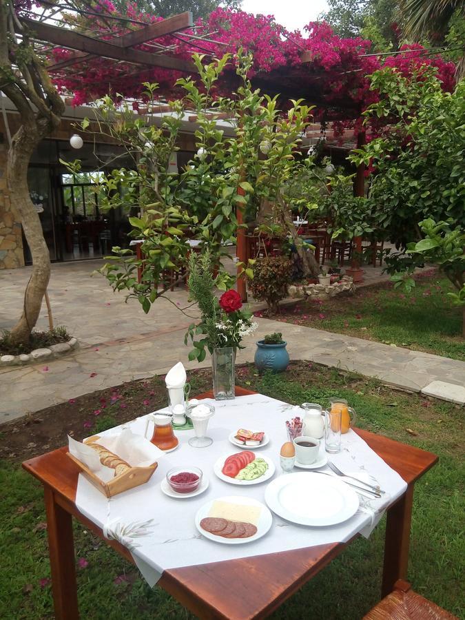 Hotel Dougas Arkoudi Luaran gambar