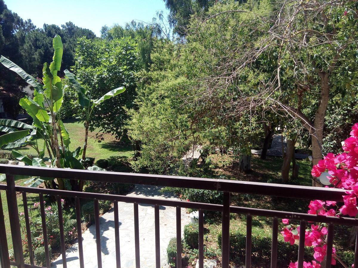 Hotel Dougas Arkoudi Luaran gambar