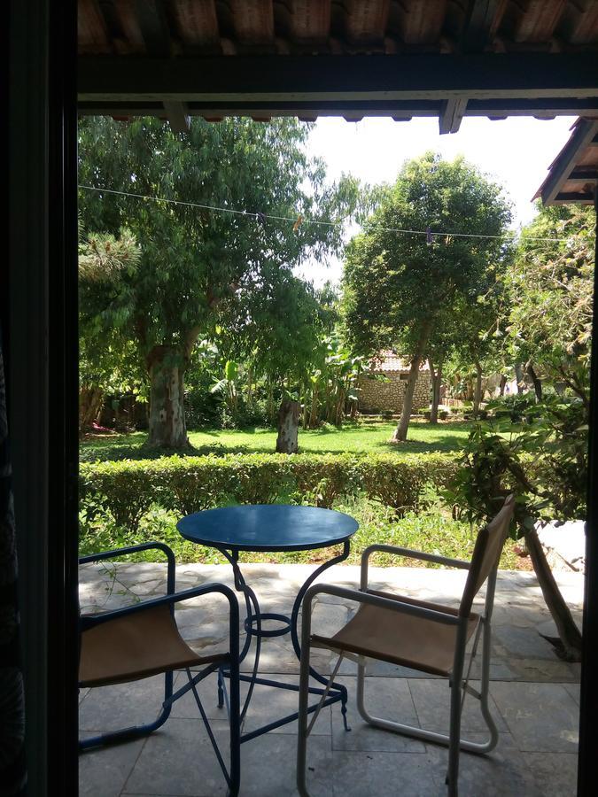 Hotel Dougas Arkoudi Luaran gambar